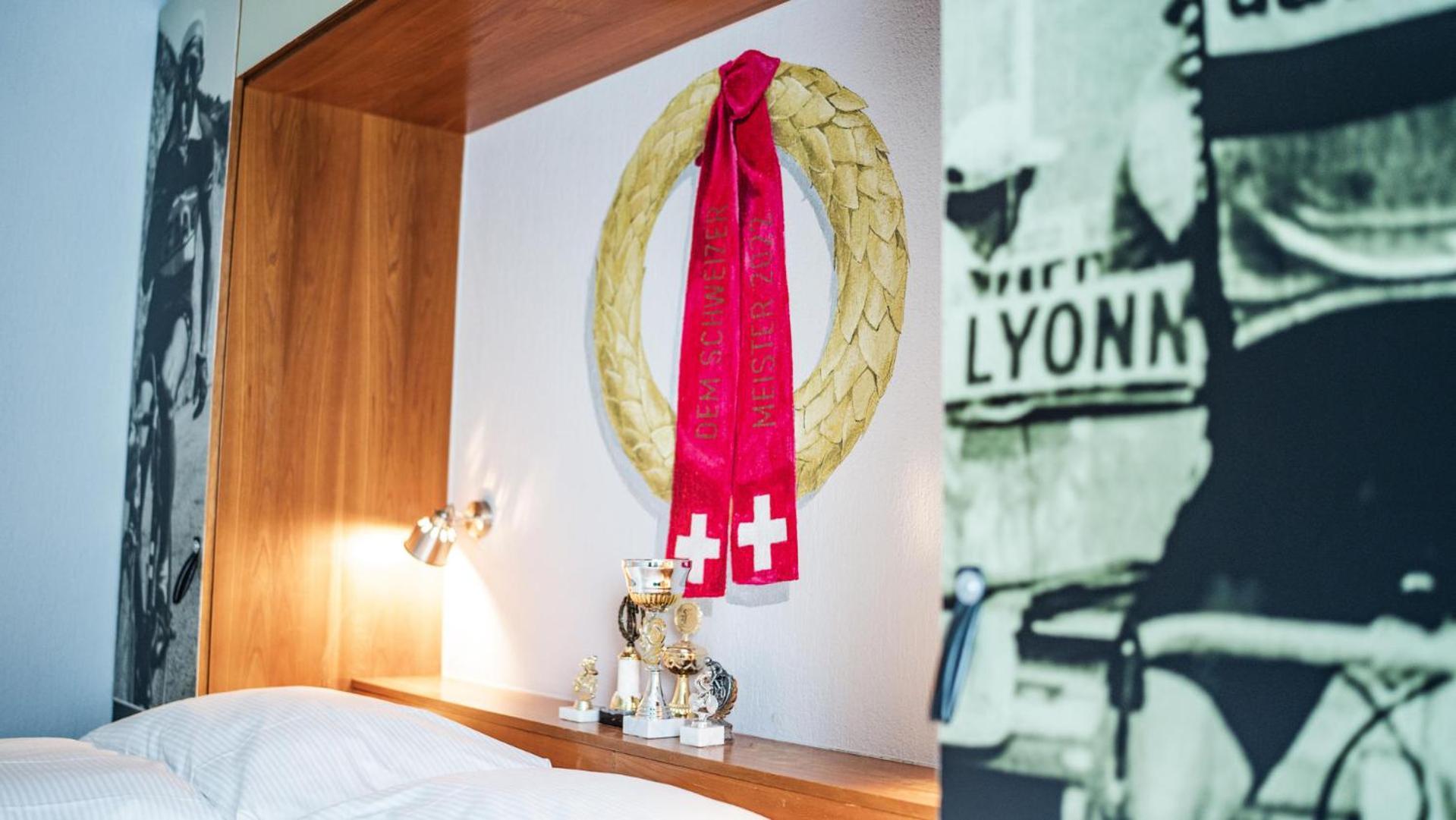 Boutique Hotel Kronenhof Zurich Exterior photo