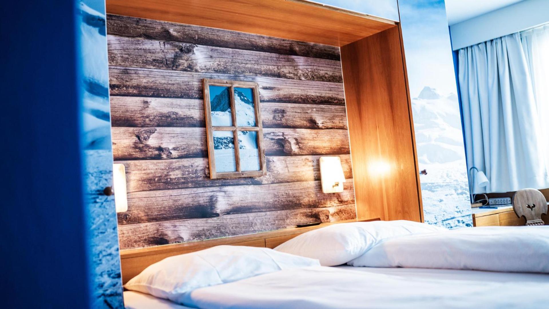 Boutique Hotel Kronenhof Zurich Exterior photo