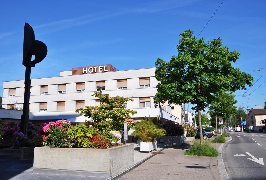 Boutique Hotel Kronenhof Zurich Exterior photo